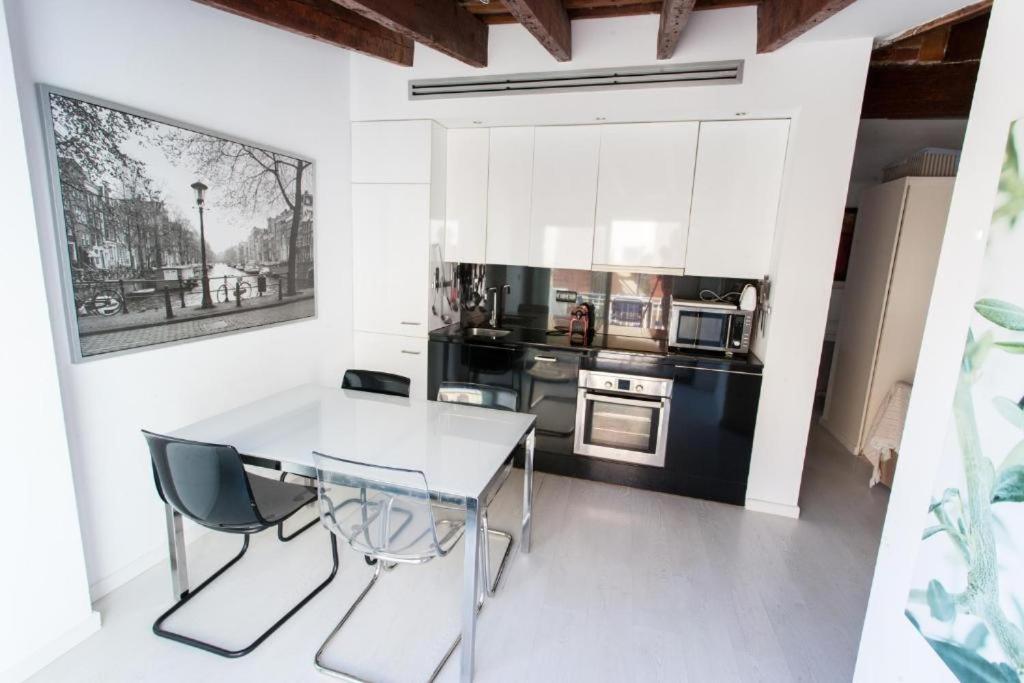 Atico Tapineria Apartamento Valência Exterior foto
