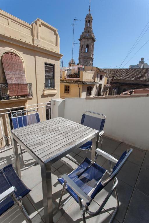 Atico Tapineria Apartamento Valência Exterior foto